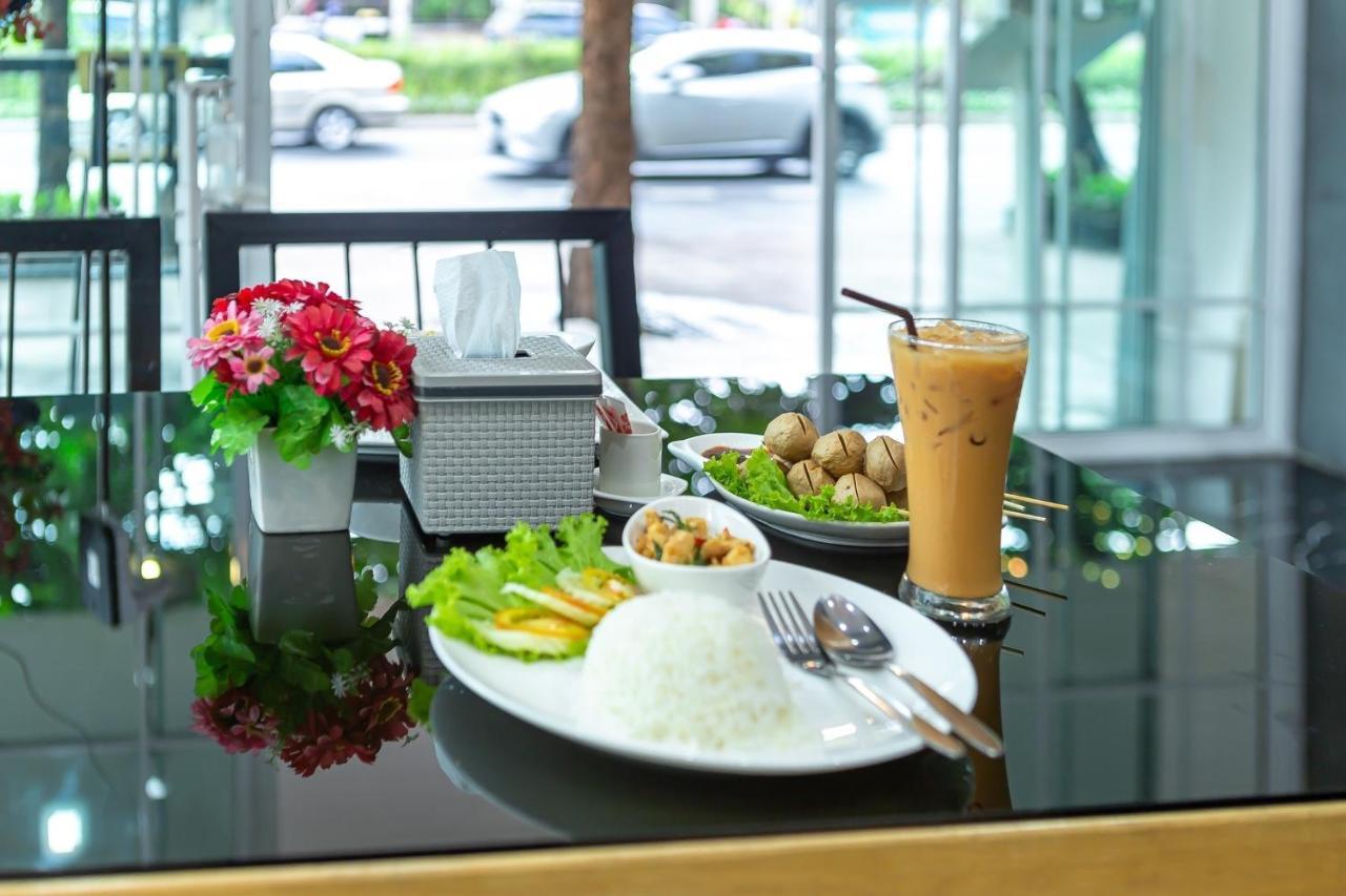 Bed By Tha-Pra Sha Plus Bangkok Exterior foto